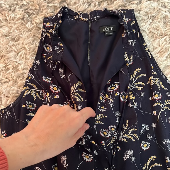 Loft floral romper size XS - Picture 3 of 10